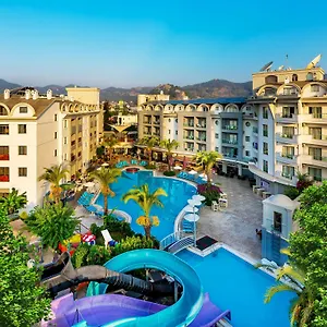 cosmopolitan-resort-hotel.aegeanhotels.net/